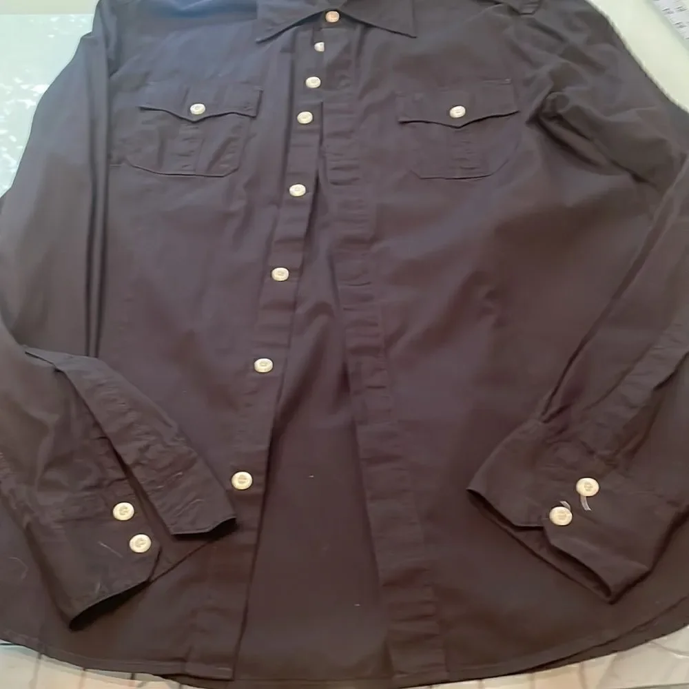True Religion shirt black large logo on the pocket 100 cotton very nice